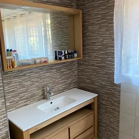 Magnifique Avec Piscine * Antibes