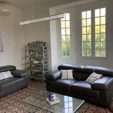 Magnifique Avec Piscine * Antibes