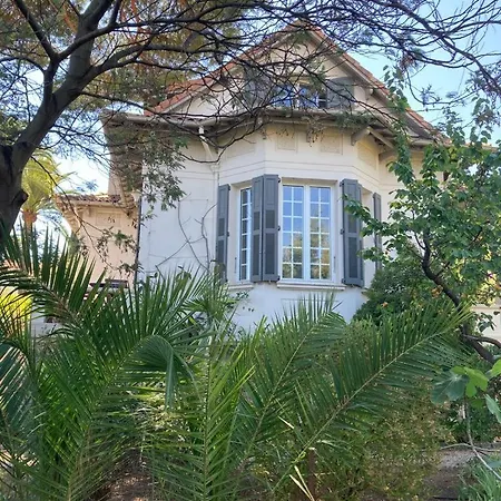 Magnifique Avec Piscine * Antibes