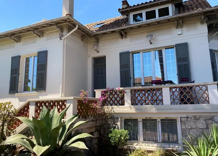 Magnifique Avec Piscine Βίλα Αντίμπ